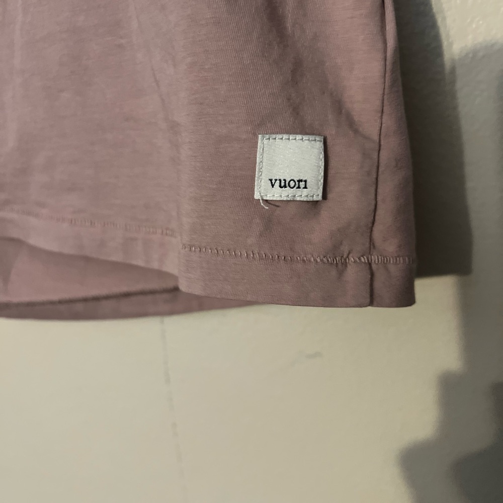 Vuori Mauve Short Sleeve Tee - Picture 3 of 4